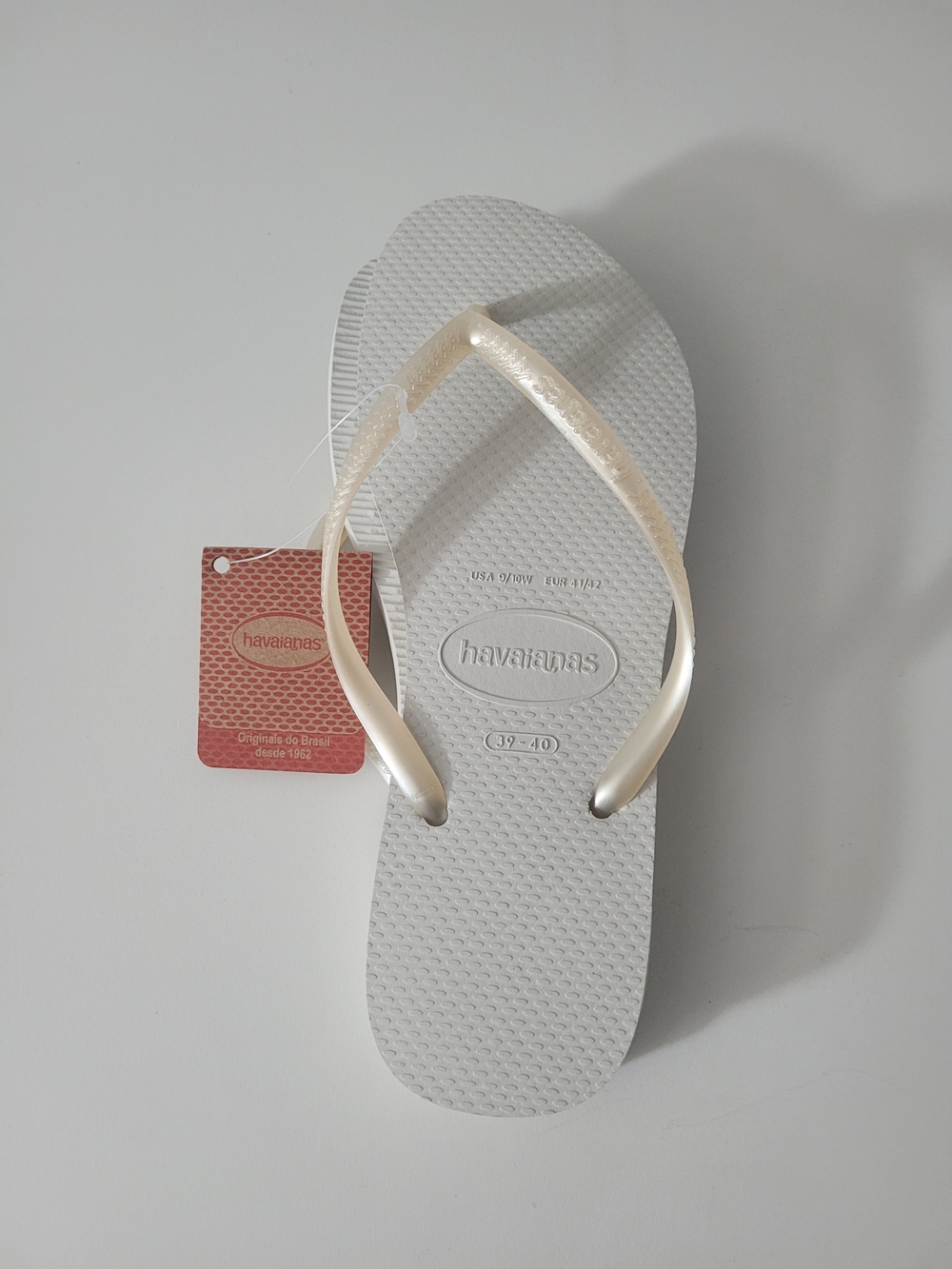 Havaianas Women's Flip Flops in White/Cream